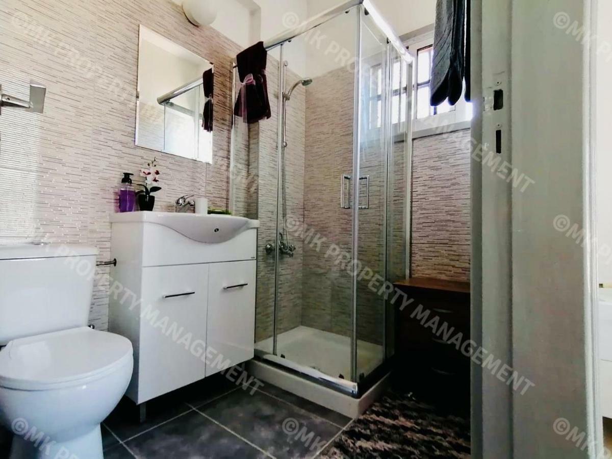 Lysia Sea-View Apartment Larnaca Luaran gambar