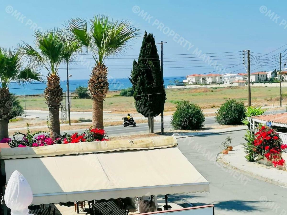 Lysia Sea-View Apartment Larnaca Luaran gambar