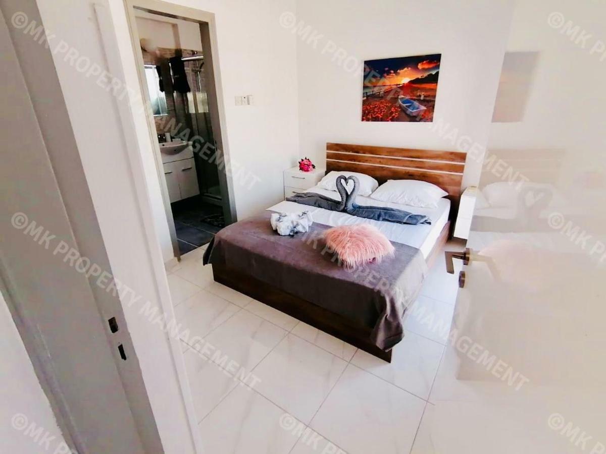 Lysia Sea-View Apartment Larnaca Luaran gambar