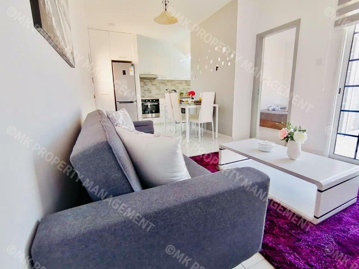 Lysia Sea-View Apartment Larnaca Luaran gambar